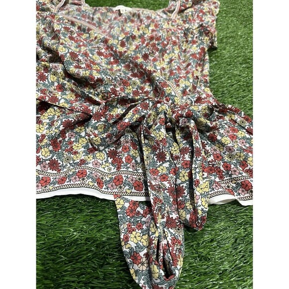 Max Studio  Women’s Floral Flutter Sleeve Peplum Blouse Boho Fairy Medium - Picture 3 of 9